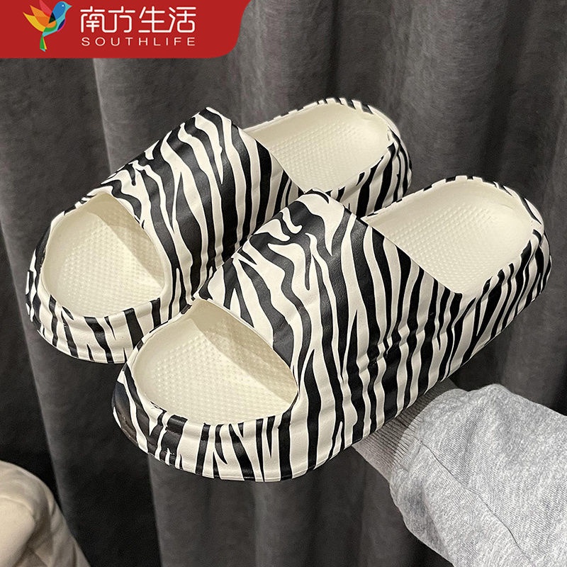 Dép Đi Trong Nhà Đế Dày Chống Trượt Họa Tiết Hoạt Hình Thời Trang Mùa Hè Cho Cặp Đôi