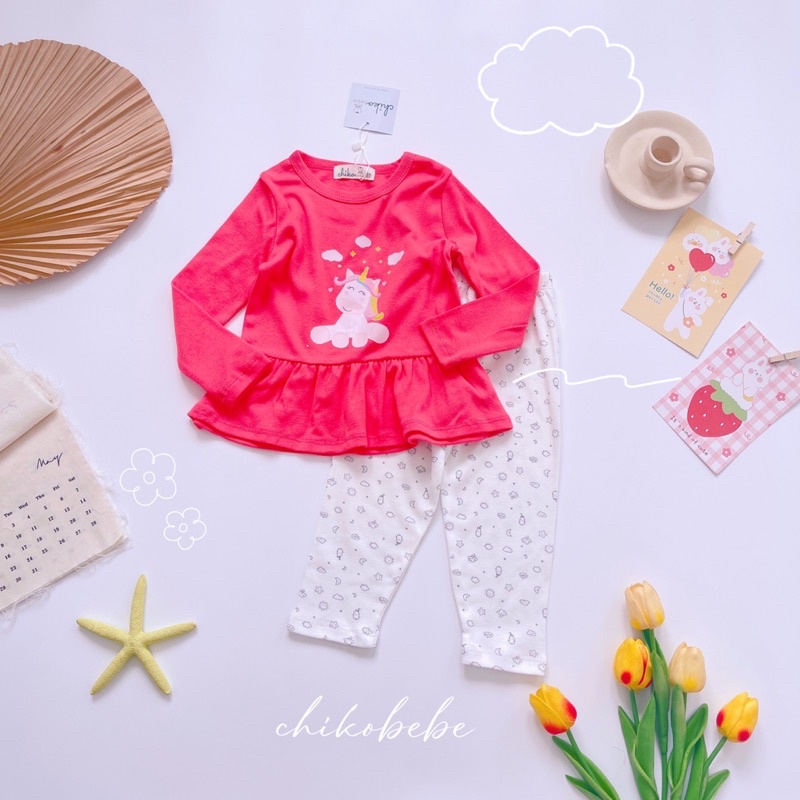 Bộ tay dài bé gái in hình xuất Nhật Chikobebe