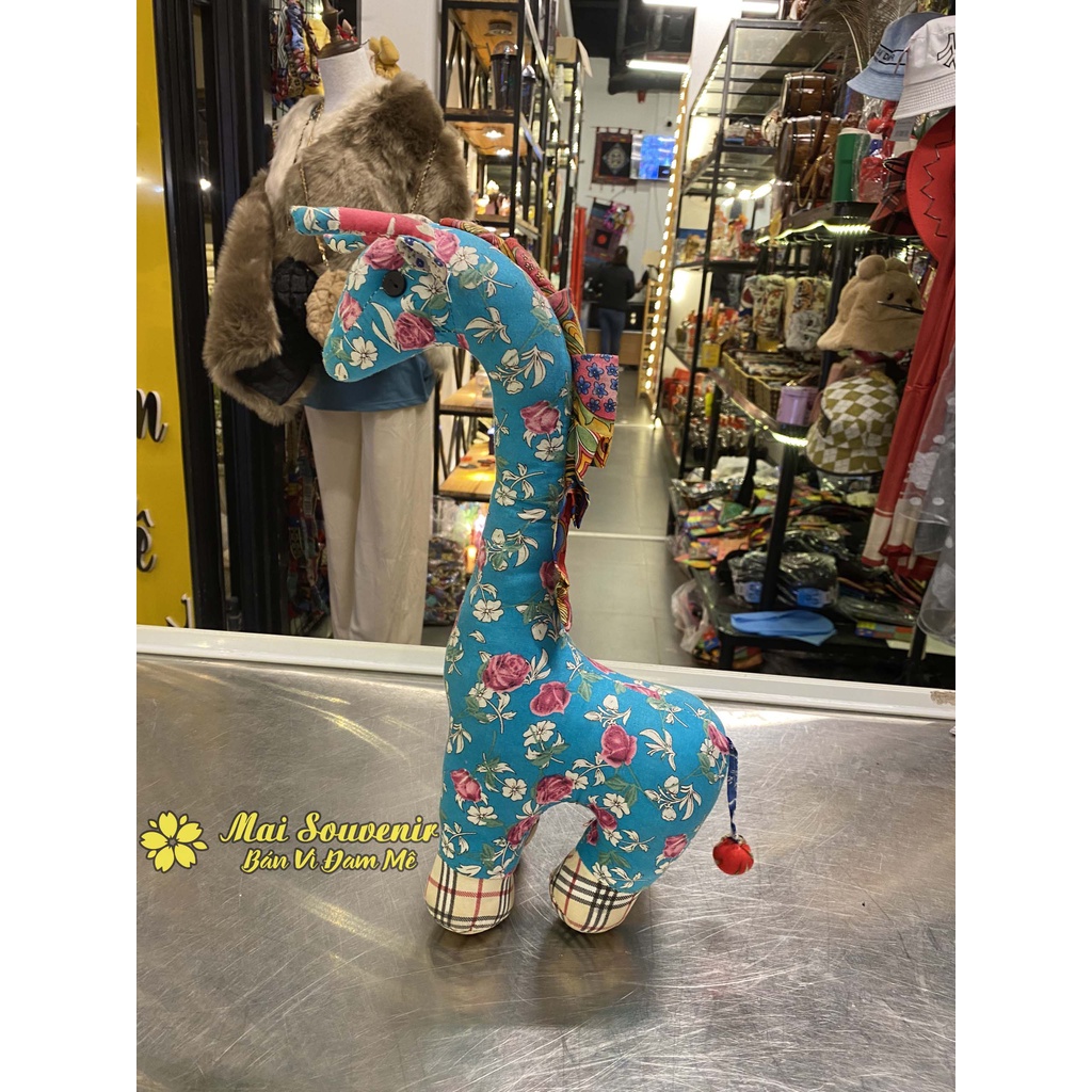 Thú Nhồi Bông Thổ Cẩm Handmade Siêu Dễ Thương, Hình Mèo, Gấu, Ngựa, Chuột,.. - Mai Souvenir