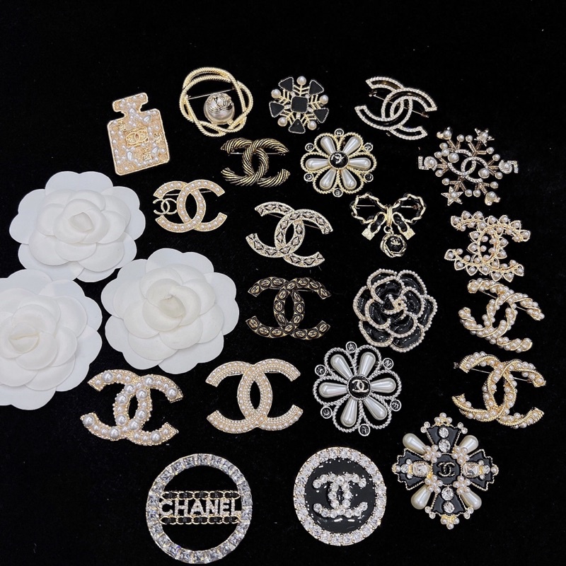 Cài áo Tag cài áo váy cực xinh