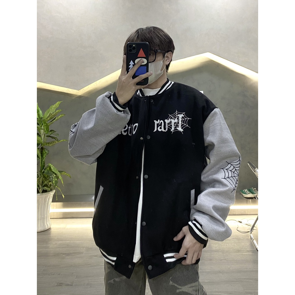 Áo Khoác Bomber Varsity Nỉ Dạ Spider Hình Thêu Full Áo Phối 2 Màu Đen Xám Nam Nữ Unisex