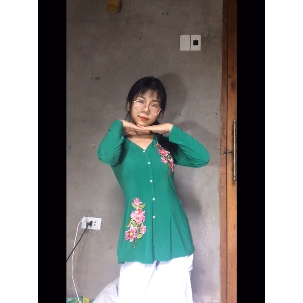 ÁO LE BÀ BA SIZE 5 65-70kg