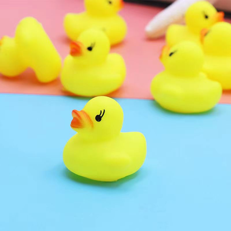Đồ Chơi Nhà Tắm Hình Vịt Mẹ Và Vịt Con Đáng Yêu