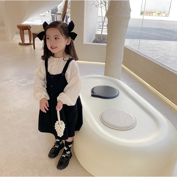 Set Váy Yếm Với Áo Sơ Mi Tay Phồng Phong Cách Hàn Quốc Cho Bé Gái