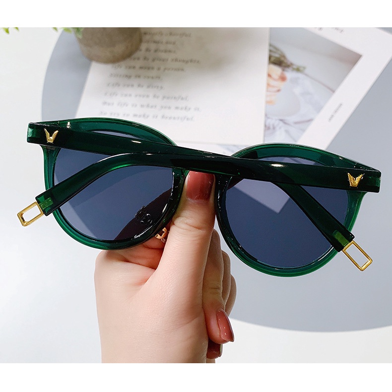 [Quà tặng] Kính mát các loại giá tốt, thời trang, dễ thương, sang trọng, hợp trend