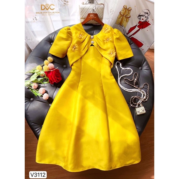 V3112 váy xoè màu vàng dính hoa
