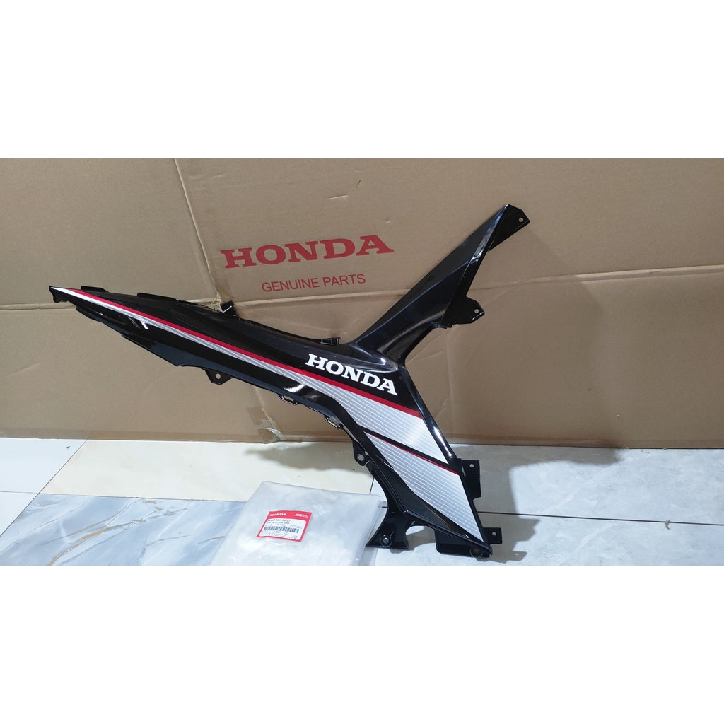 Bộ ốp ống yếm phải - ốp trung tâm HONDA WAVE RSX110 năm 2012 màu Đen. *NHA69* (64460K07940ZF)
