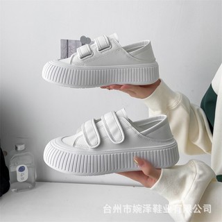 Giầy độn đế 2 quai dán mã 02