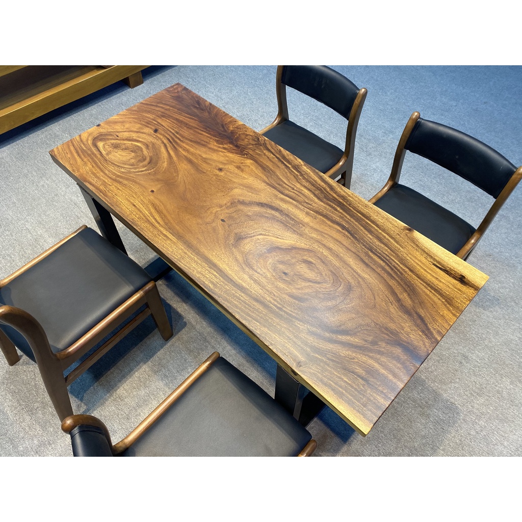 Bàn ăn gỗ me tây , bàn ăn 4 ghế dành cho gia đình ,gỗ tự nhiên nguyên khối sang trọng