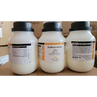 Hóa chất : Sodium nitrite (NaNO2)  500g   T.Quốc