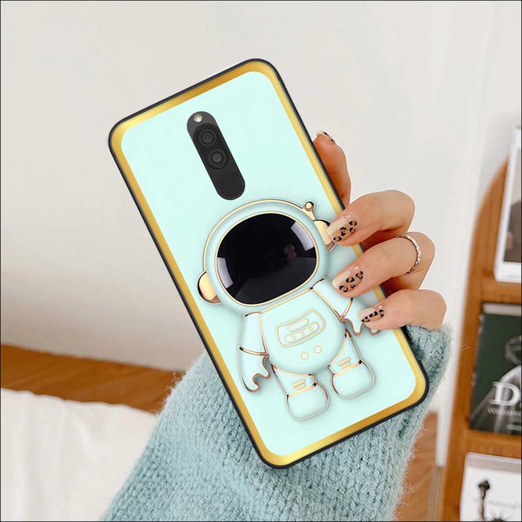 Ốp lưng Xiaomi Redmi 8 in hình kiểu 3D robot phi hành gia sắc màu thời trang