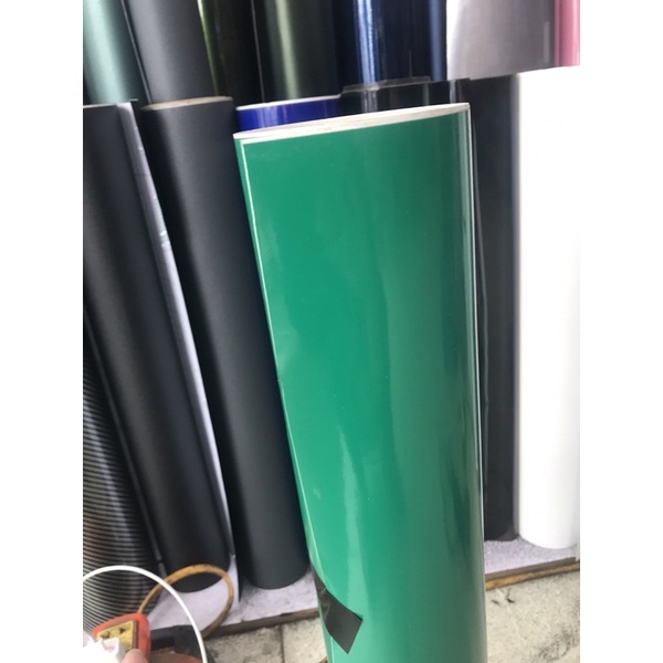 Giấy decal ,giấy dán xe màu xanh lá đậm 2lớp ,dầy dặn tráng trí xe máy ,ô tô