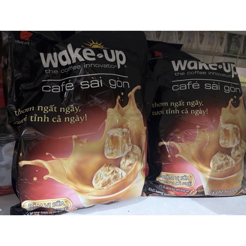 Bịch Cafe Wake Up thành phố sài thành