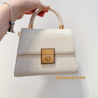 Cnk khoá vuông bản da rắn 20cm