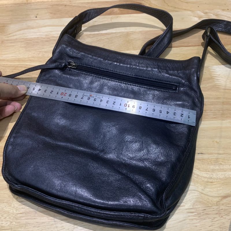 Túi đeo chéo nam nữ da bò dày secondhand  18191122