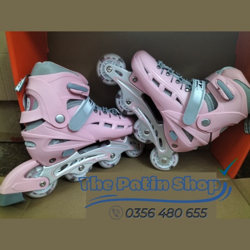 Giày trượt patin trẻ em, patin cho bé.Tặng bảo vệ chân tay 6 món,Túi đựng giay. Patin bánh cao su phát sáng 8 bánh