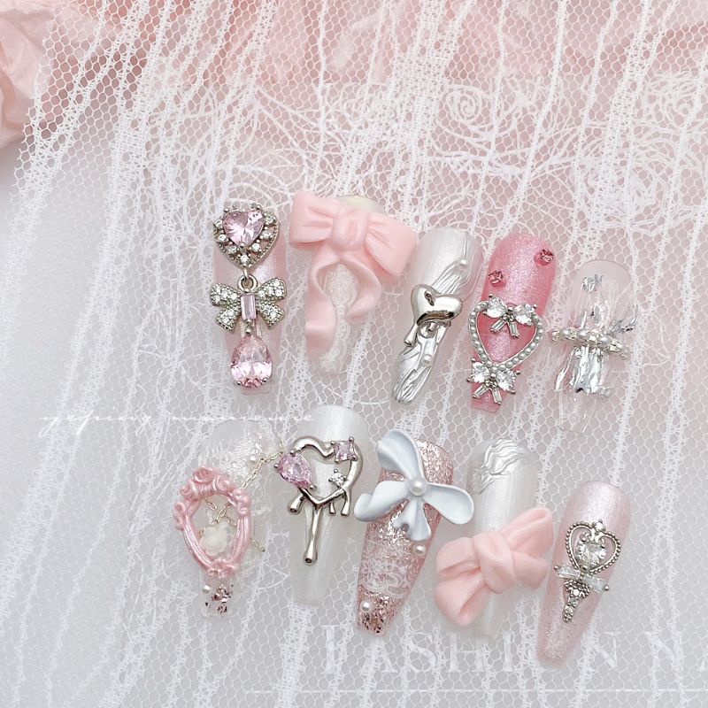 Charm tim đính đá nail-charm tim chảy đá nail cao cấp