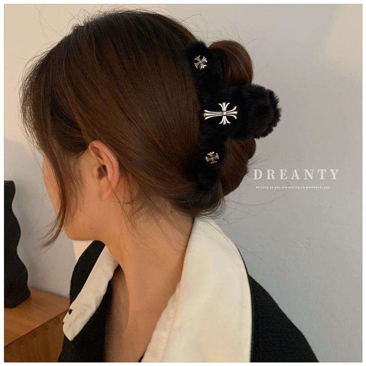 Kẹp Tóc Lông Nhung Đan Chéo Lưng Độc Đáo Thời Trang Thu Đông Hàn Quốc