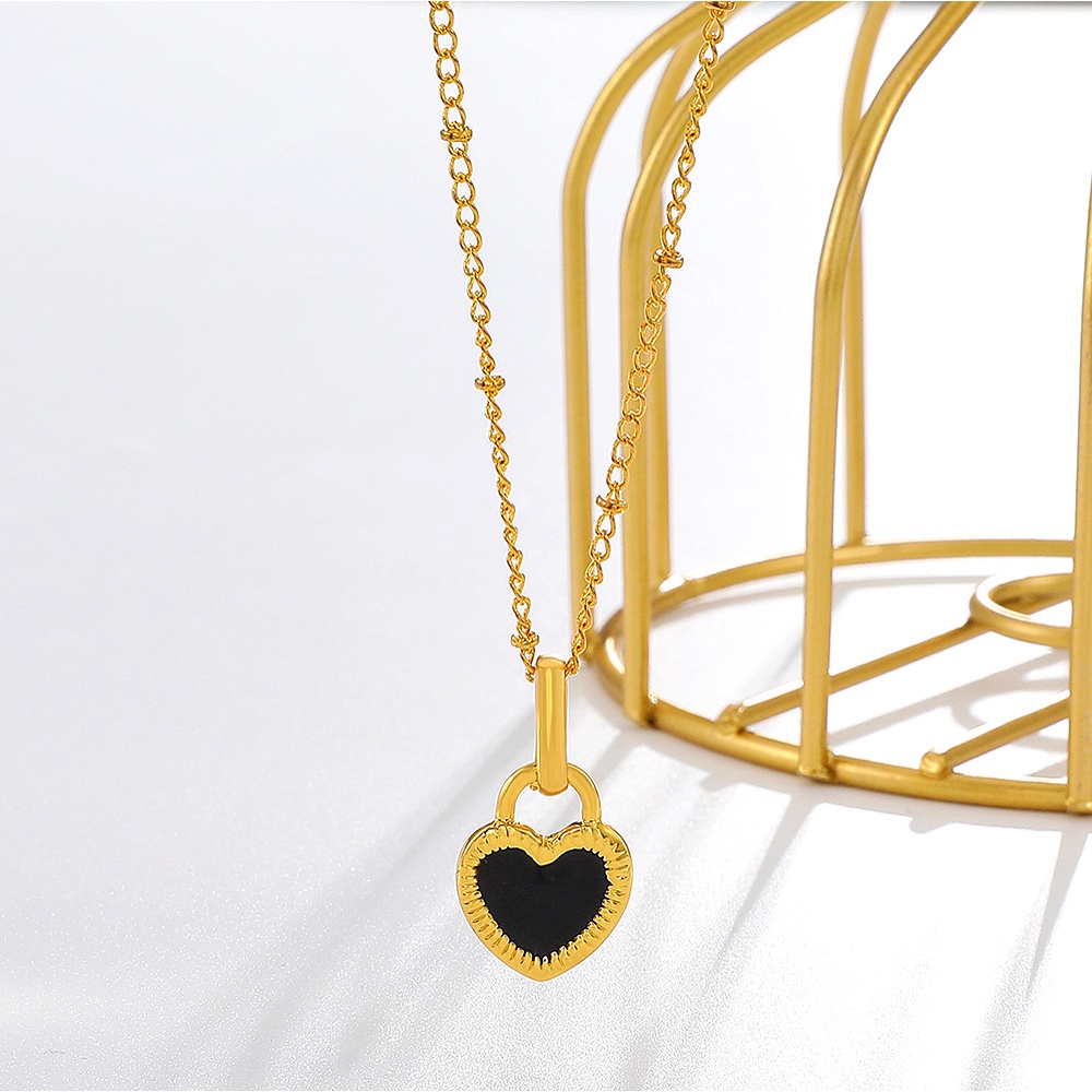 Vòng cổ Hai Mặt Hình Trái Tim Màu Trắng Đen Thanh Lịch