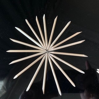 Cây gỗ tháo móng giả (1 cây)