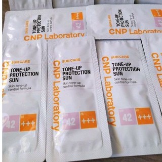 Chống nắng ngo.c trai Top Chống Nắng Tốt Nhất Hàn Quốc Cnp sun care Sample 2ml.