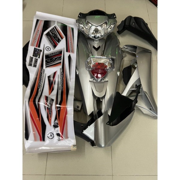 Dàn áo sirius gắn cho xe 100 và 110 tặng kèm pha đèn ,đèn lái ốc và tem xe như hình mẫu😍