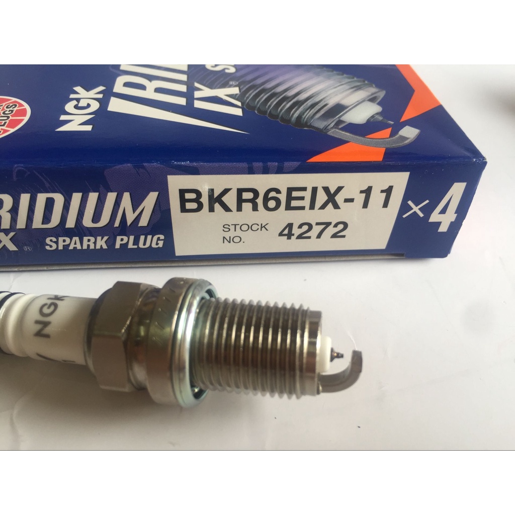 Set 4 Bugi BKR6EIX-11 4272 Chuyên Dụng Cho Xe Toyota Lexus