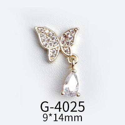 Charm nail bướm đính đá cao câp mẫu mơi hot trend