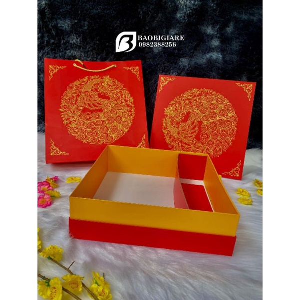 Hộp Quà Tết cao cấp Con Công - 0982388256