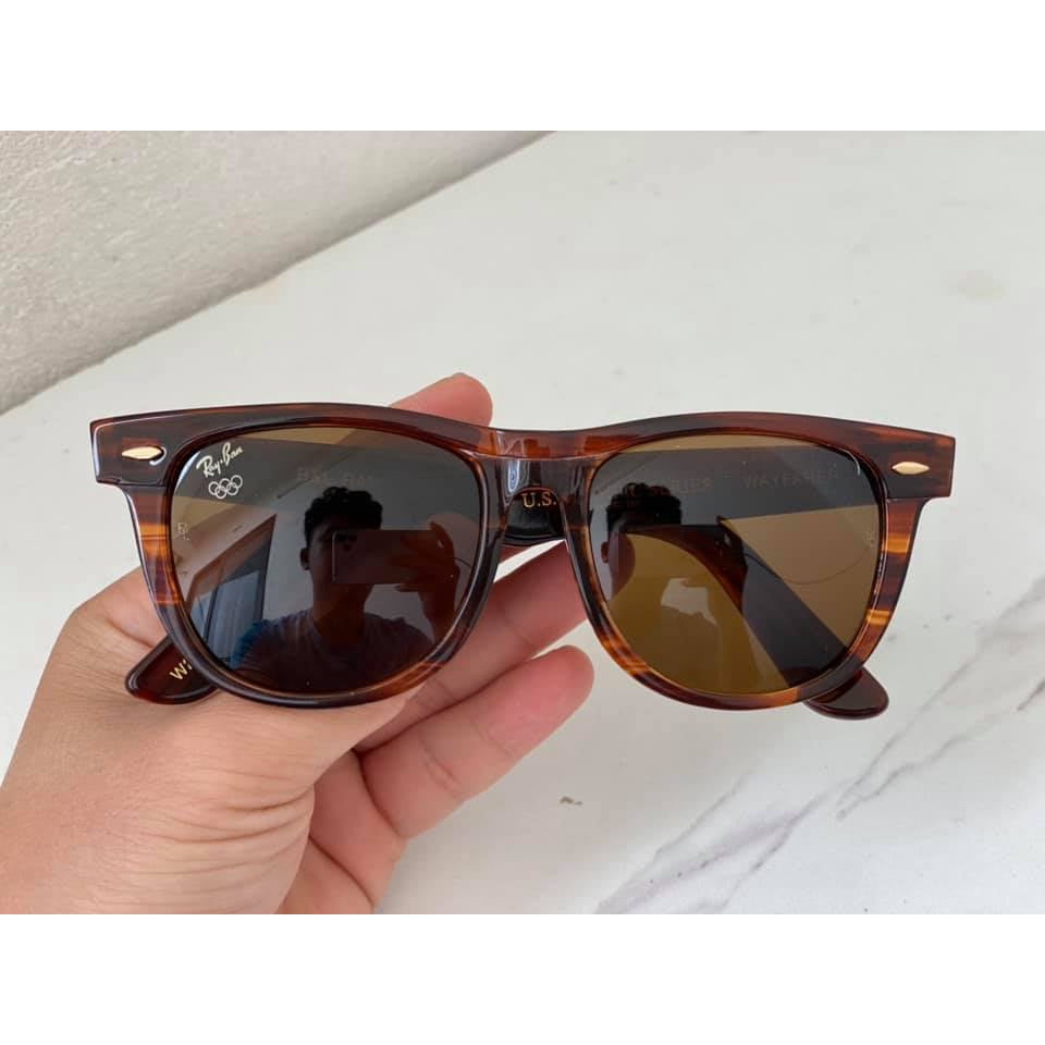 Kính Mát Rayban Wayfarer Tròng Thủy Tinh Nâu Trà Đeo Đi Ngày&Đêm, Gọng Đồi Mồi Unisex Thời Trang