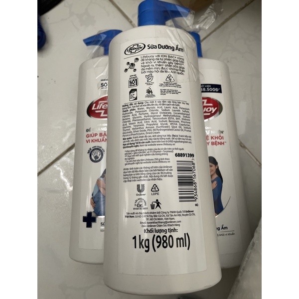 Sữa tắm Lifebuoy Chăm Sóc Da 1kg bao bì mẫu mới chai nhỏ gọn phù hợp với dung tích 1kg 980ml