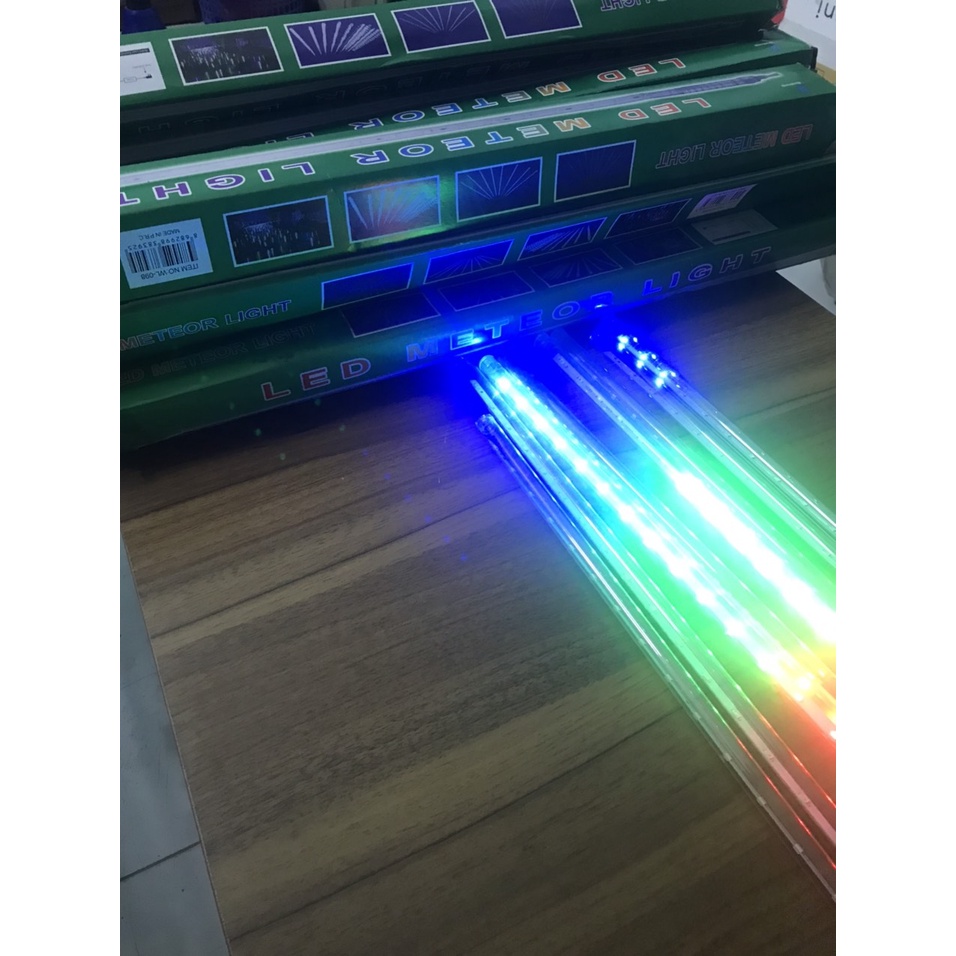 led sao băng ( loại 8 ống nhựa mỗi ống 50cm, 3 màu chạy đuổi nhau)