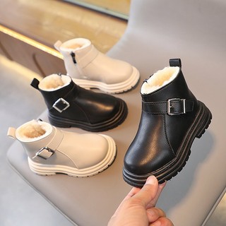 Boots giữ ấm thời trang mùa đông cho bé