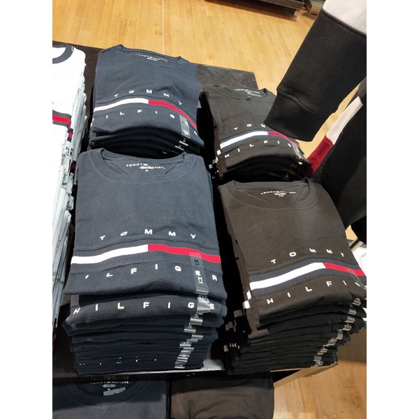 Áo thun cổ tròn Chính Hãng Tommy essential tShirt