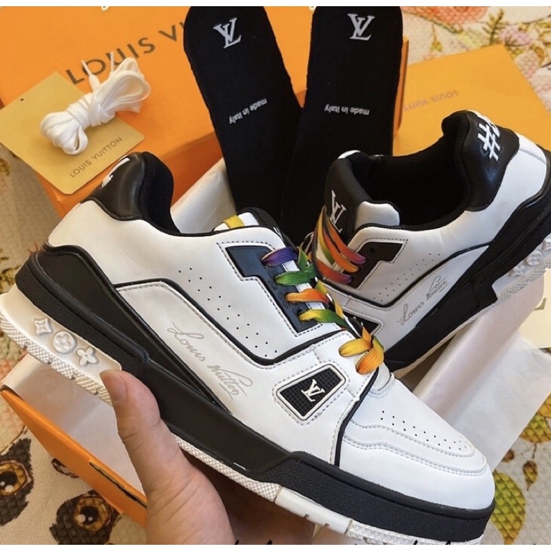 GIÀY LV TRAINER54 BLACK WHITE DA THẬT LAI AU SC