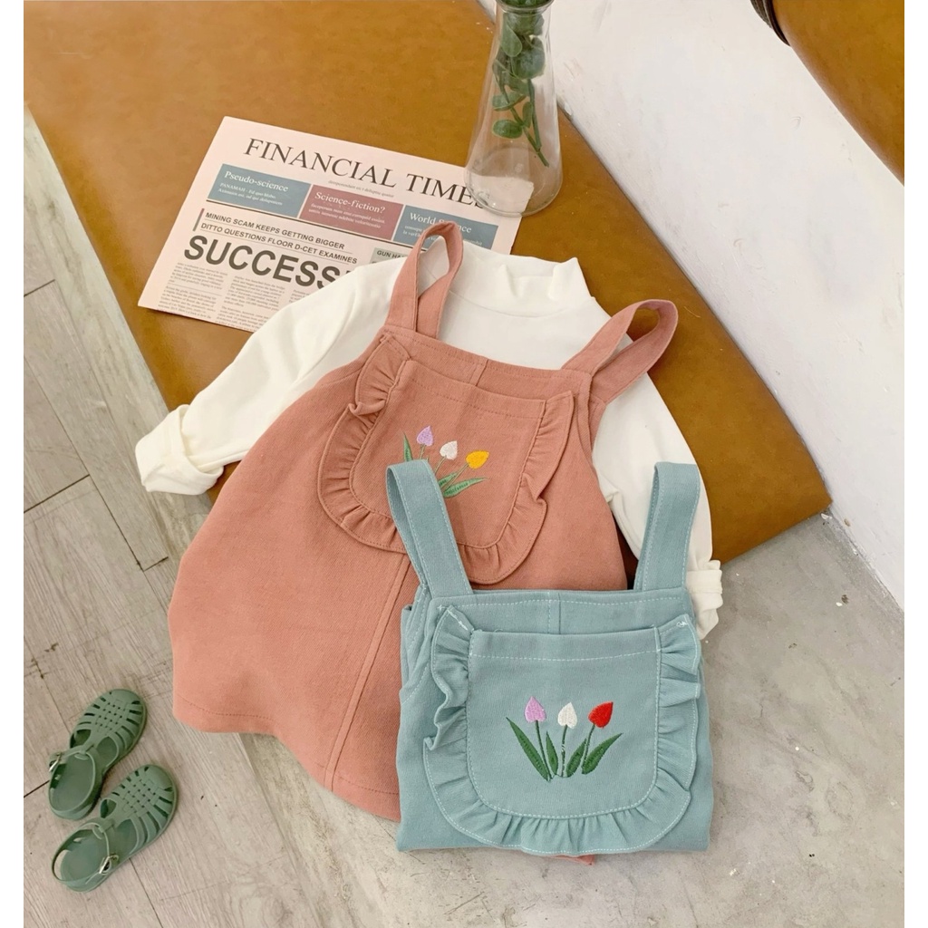 Set Váy Yếm Nhung Thêu Hoa Nổi Với Áo Thun Tay Dài Cho Bé Gái