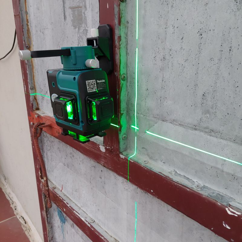 Giá treo tường nam châm cho máy bắn cốt 12 tia - máy cân bằng laser