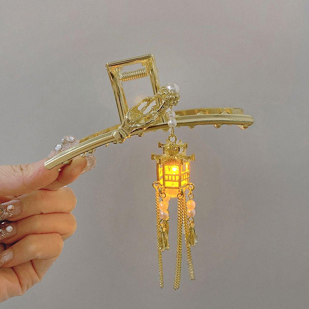 Moccho1 Trâm Cài Tóc Hình Cá Mập / Bướm Có Đèn led Phong Cách Trung Hoa Cổ Điển Dành Cho Bạn Nữ