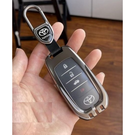 Vỏ ốp chìa khoá xe hơi - ô tô Toyota Fortuner, Hilux, Inova, Camry, Land Cruiser Mẫu Cao Cấp
