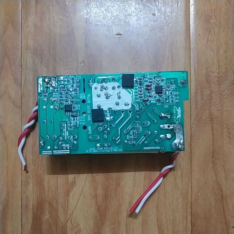 Mạch nguồn 15V 3A. Hàng tháo máy.