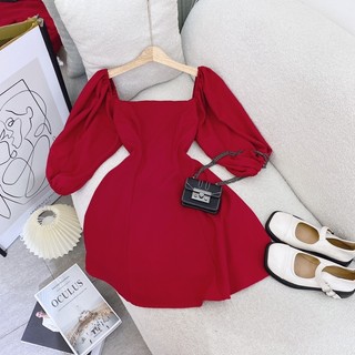 ĐẦM XOÈ CỔ VUÔNG TAY PHỒNG