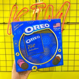 Bánh Oreo Tết Selection hộp thiếc (Mẫu Tết 2023)