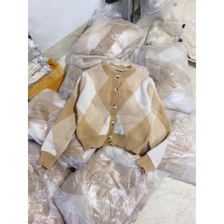 Áo khoác len họa tiết quả trám nâu form vừa áo cardigan titto closet