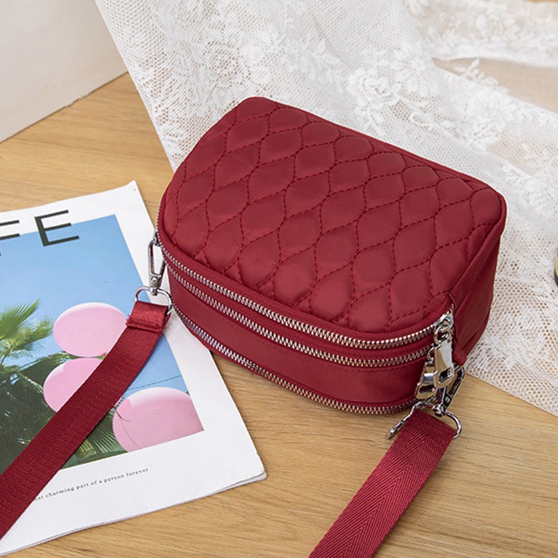 Túi Đeo Vai Bằng nylon Chống Nước Họa Tiết Hình Thoi Thời Trang Dễ Phối Đồ Cho Nữ