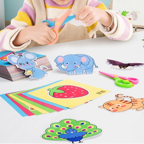 Đồ chơi cắt giấy thủ công tạo hình cho bé