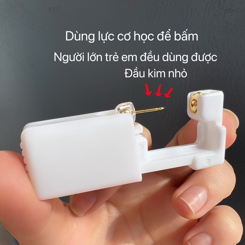 Bấm lỗ tai không đau cho bé người lớn vô trùng hàng chuẩn DaLiA Jewelry dùng 1 lần bấm khuyên tai trẻ sơ sinh tại nhà