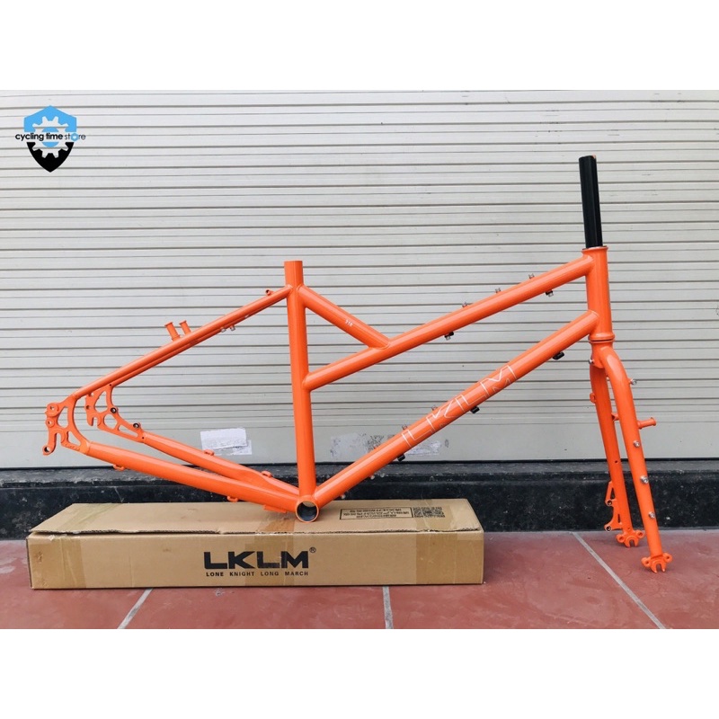 Khung (sườn) xe đạp touring gióng chéo LKLM 318 bánh 26”