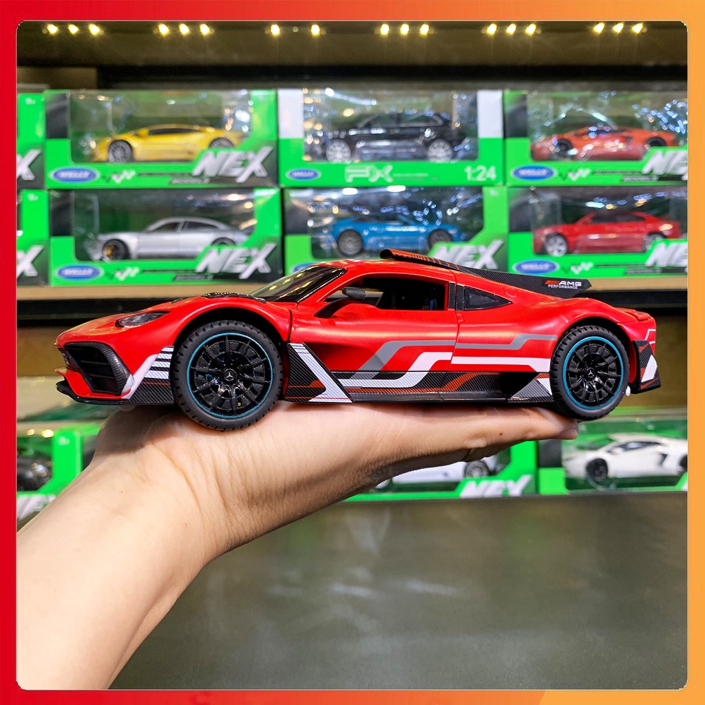 Mô hình xe Mercedes-AMG One tỉ lệ 1:24 Jinlifang