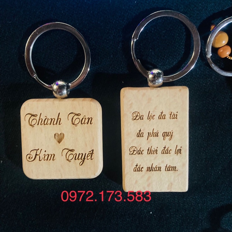 Móc khoá gỗ 2 mặt khắc tên, khắc chữ theo yêu cầu