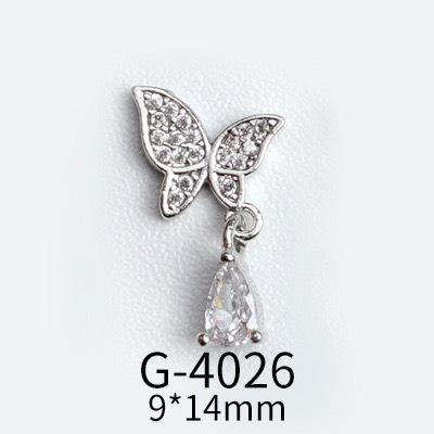 Charm nail bướm đính đá cao câp mẫu mơi hot trend